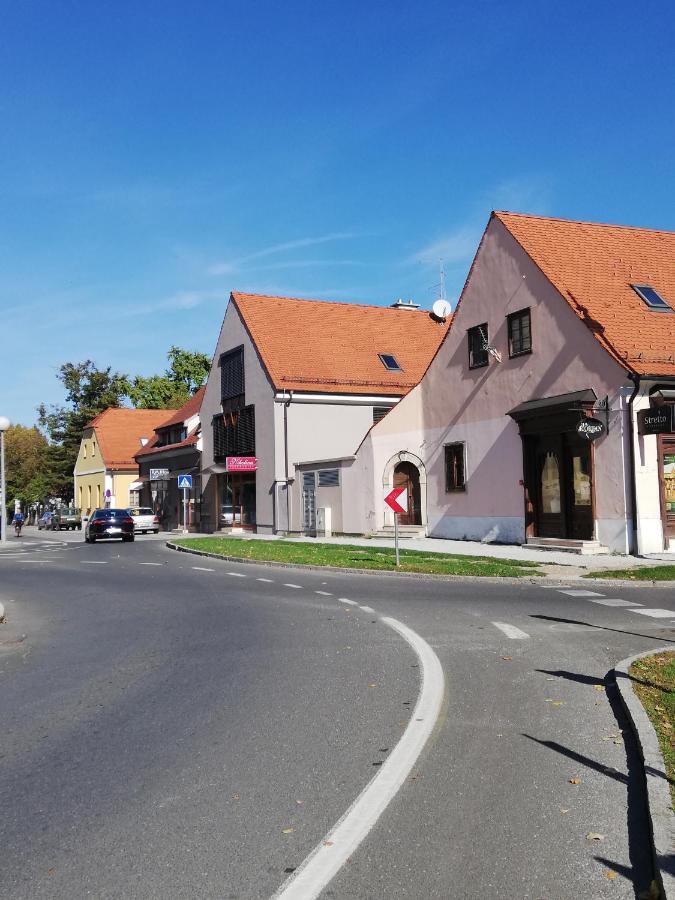 Apartman Florijan Apartment Varazdin Exterior photo